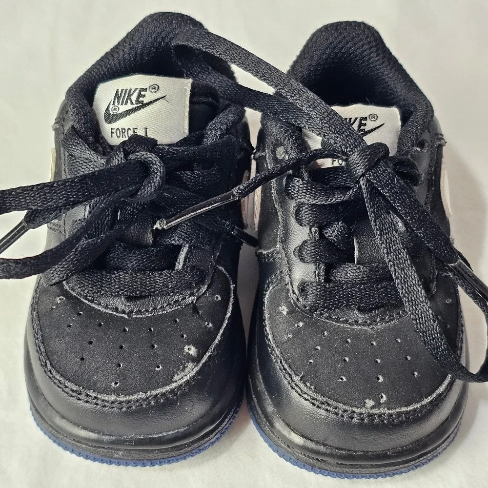 Nike toddler shoes - Picture 5 of 8